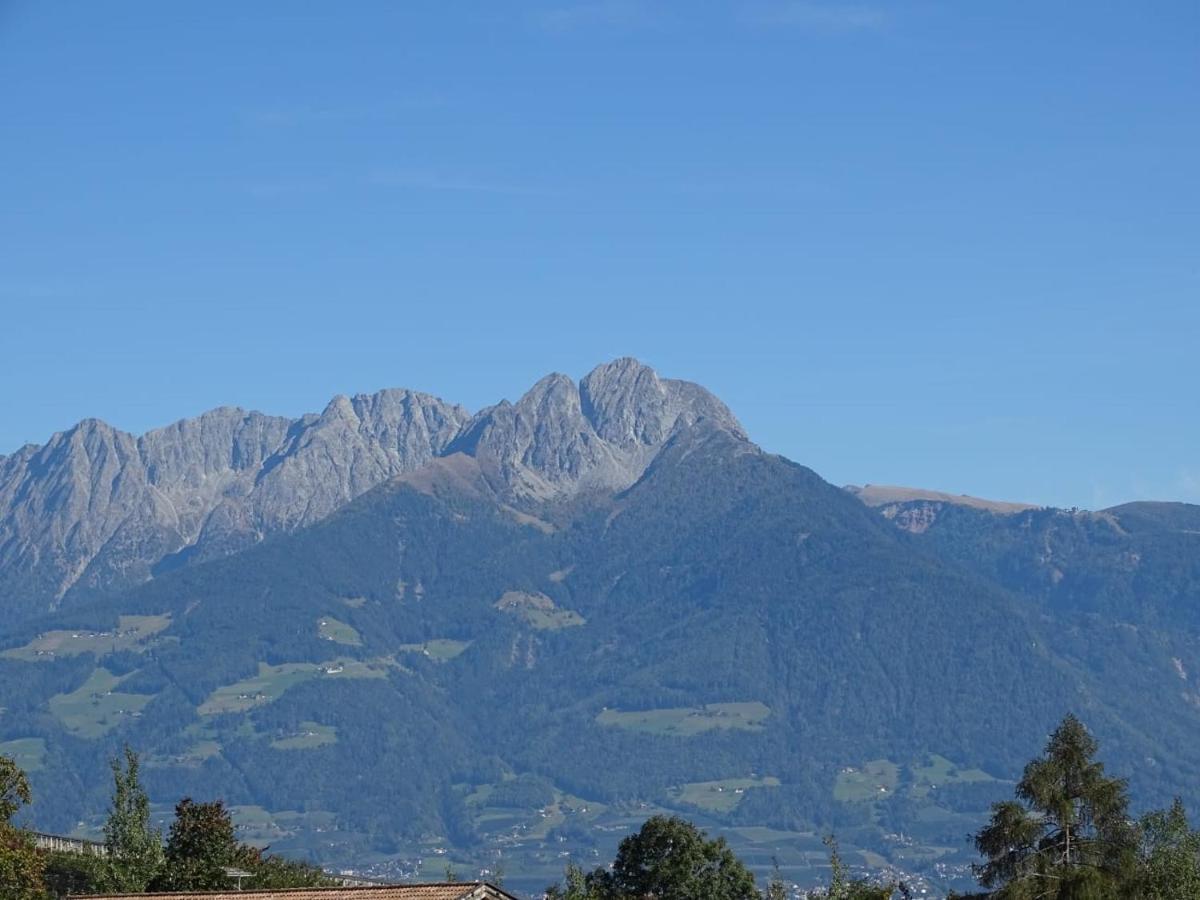 Pension Dolomitenblick Tesimo Buitenkant foto
